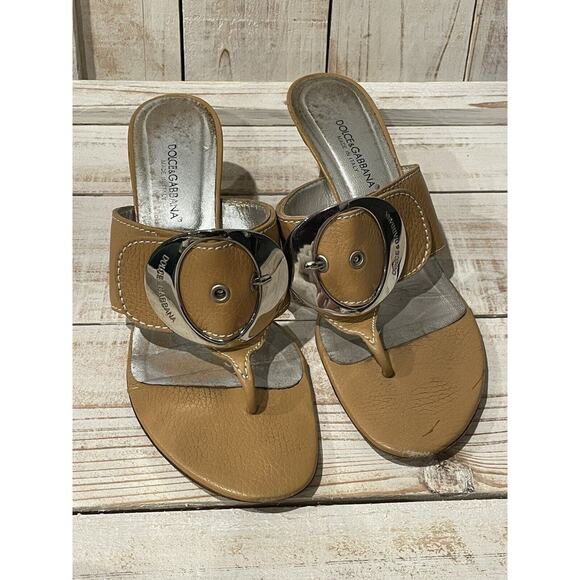 Dolce and Gabbana Sandal's With 1.5 in Kitten Heel women's‎ Shoe Size 39.5 - Picture 2 of 4